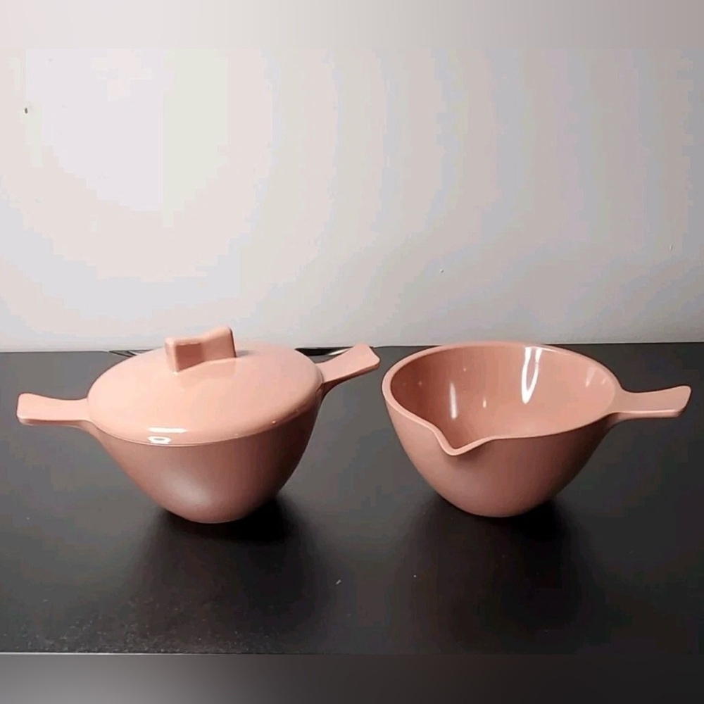 Mid Century Modern Cafe Brown Melmac Chicago USA Creamer with Lidded Sugar Bowl
